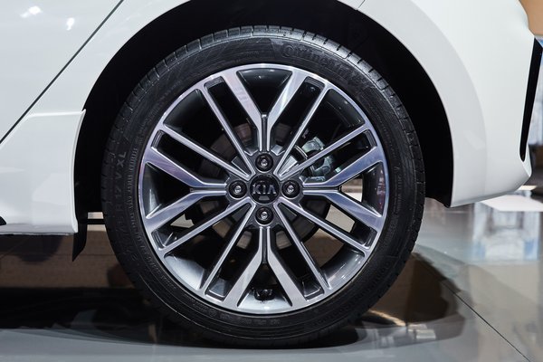 2018 Kia Rio GT Wheel