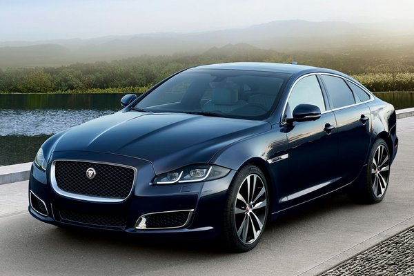 2019 Jaguar XJ 50