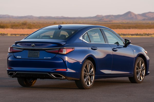 2019 Lexus ES