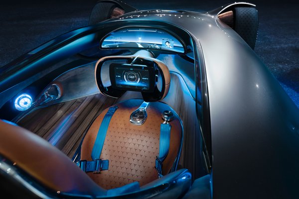 2018 Mercedes-Benz EQ Silver Arrow Interior