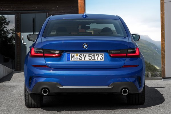 2019 BMW 3-Series sedan