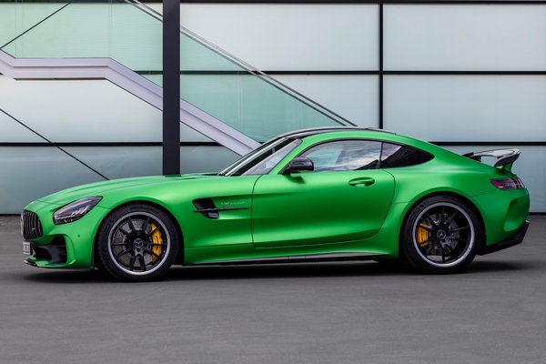 2020 Mercedes-Benz AMG GT R coupe