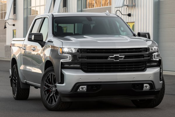 2018 Chevrolet Silverado RST Street