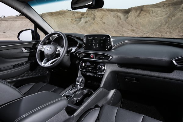 2019 Hyundai Santa Fe Interior