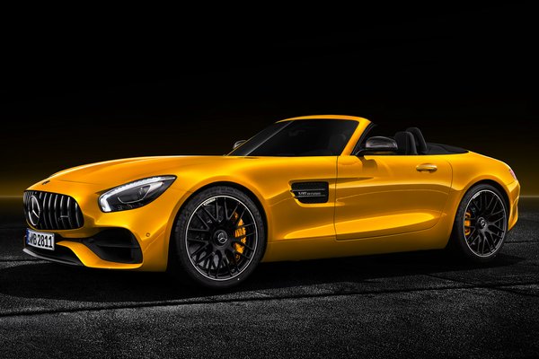 2019 Mercedes-Benz AMG GT S Roadster