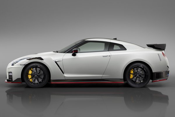 2020 Nissan GT-R NISMO