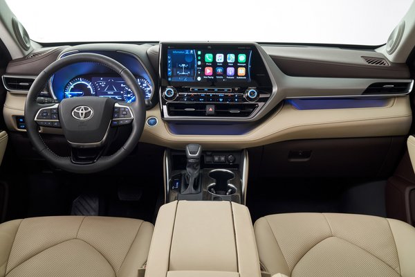 2020 Toyota Highlander Interior