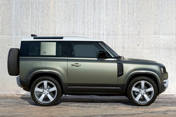 2020 Land Rover Defender 90