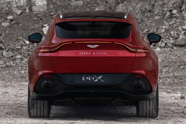 2020 Aston Martin DBX