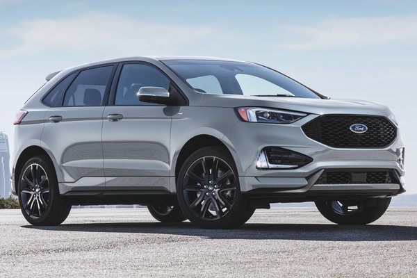 2020 Ford Edge ST-Line