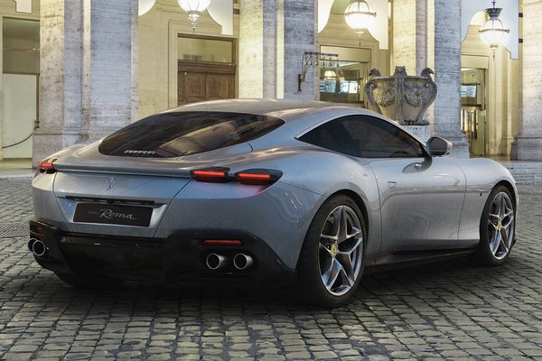 2020 Ferrari Roma