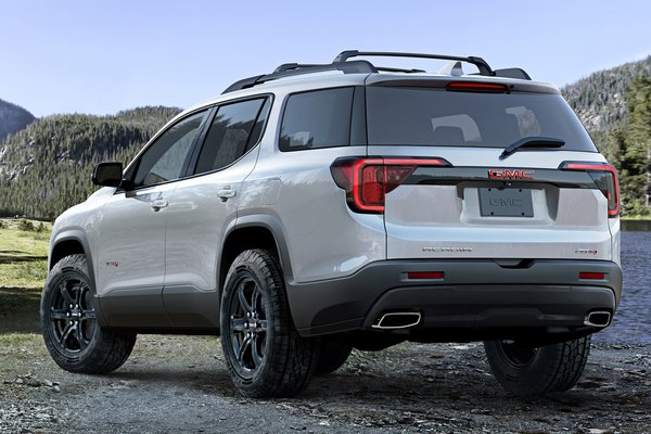 2020 GMC Acadia AT4