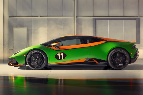 2020 Lamborghini Huracan Evo GT Celebration special edition