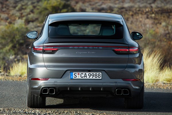 2020 Porsche Cayenne Coupe Turbo