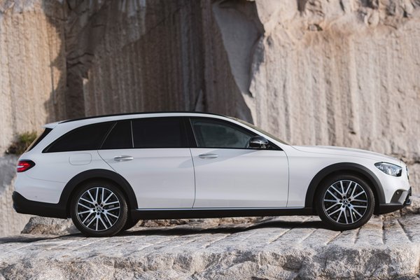 2021 Mercedes-Benz E-Class wagon E 450 4MATIC All-Terrain