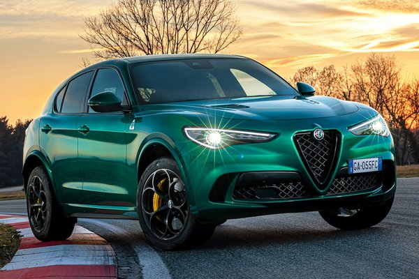 2021 Alfa Romeo Stelvio Quadrifoglio