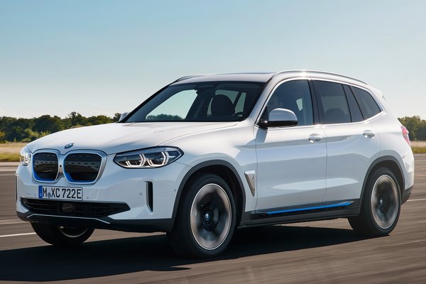 2021 BMW iX3