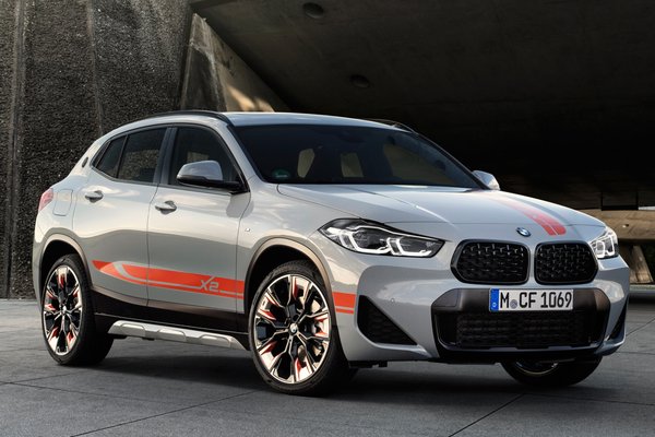 2021 BMW X2 Edition M Mesh