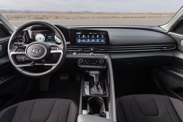 2021 Hyundai Elantra sedan Interior