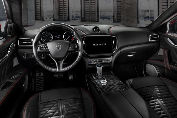 2021 Maserati Ghibli Trofeo Interior