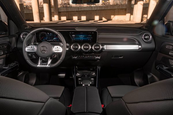 2021 Mercedes-Benz GLB-Class GLB 35 AMG Interior