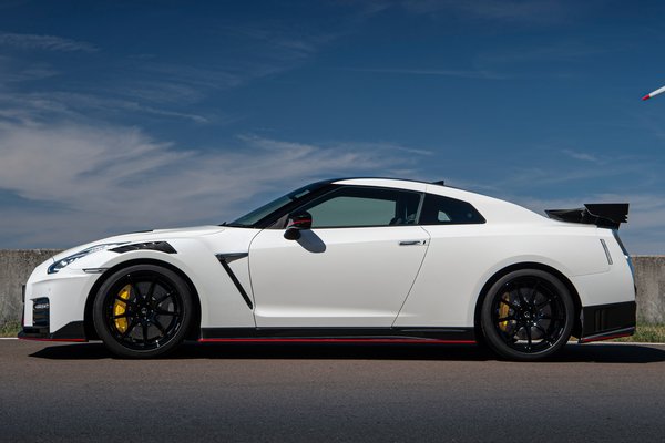 2021 Nissan GT-R NISMO