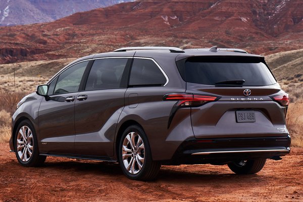 2021 Toyota Sienna Platinum