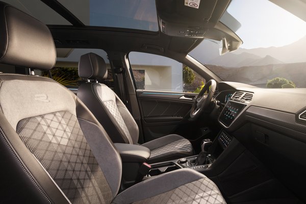 2021 Volkswagen Tiguan Interior