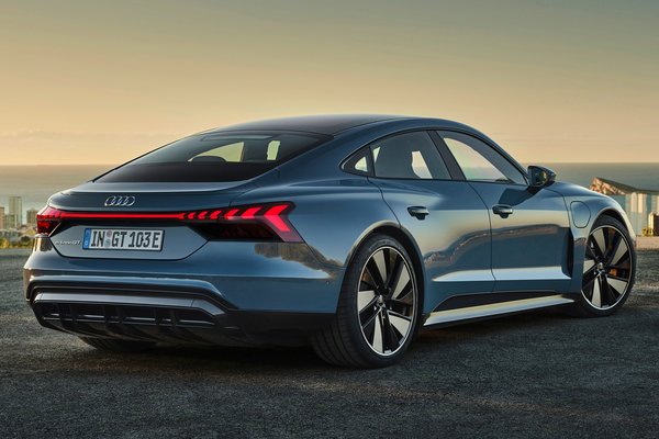 2022 Audi e-tron GT