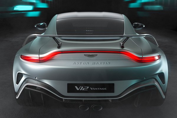 2023 Aston Martin Vantage V12