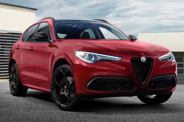 2022 Alfa Romeo Stelvio