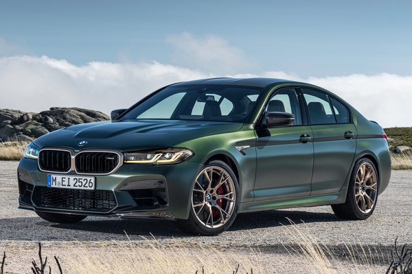 2022 BMW 5-Series M5 CS