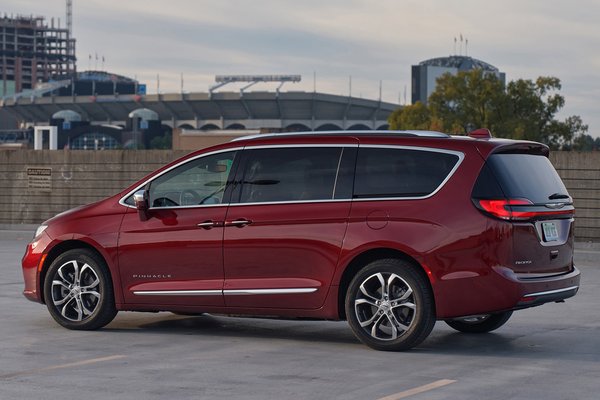 2022 Chrysler Pacifica Pinnacle