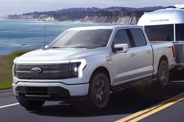 2022 Ford F-150 Lightning