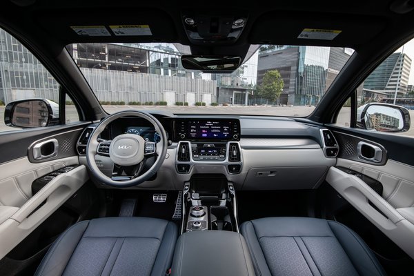 2022 Kia Sorento PHEV Interior