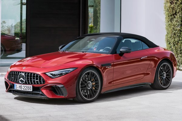 2022 Mercedes-Benz SL 63 AMG