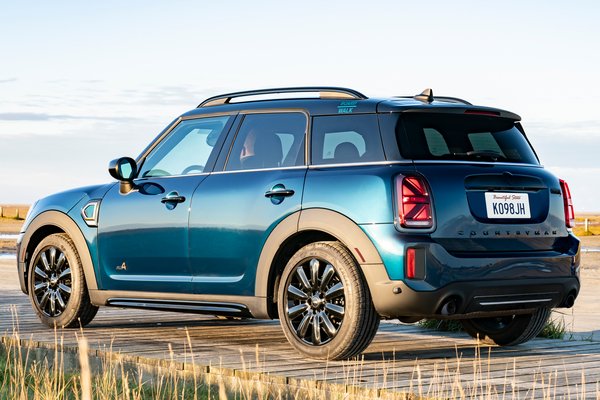 2022 Mini Countryman Boardwalk Edition