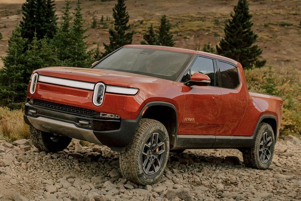 2022 Rivian R1T