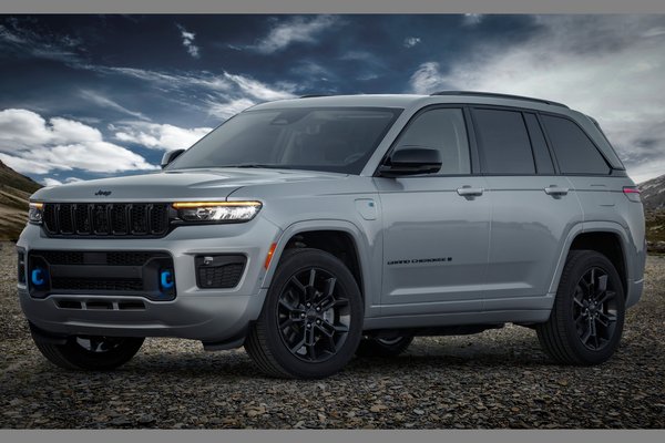 2023 Jeep Grand Cherokee 4xe 30th Anniversary