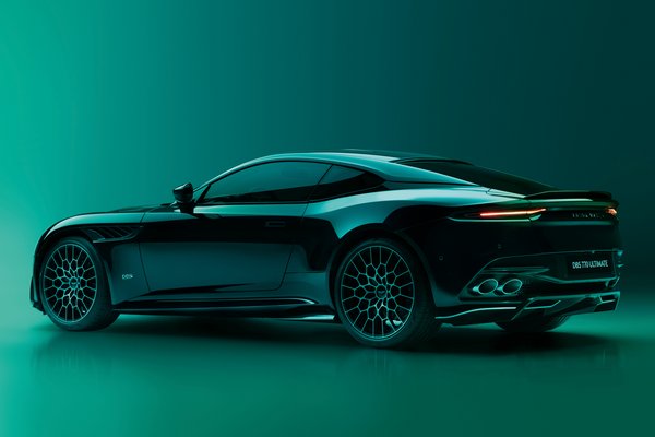 2023 Aston Martin DBS 770 Ultimate