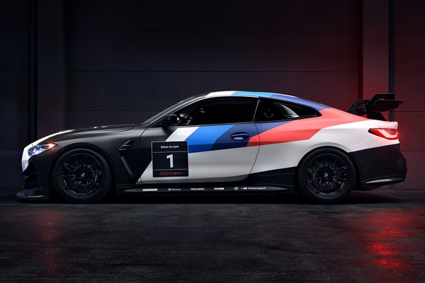 2023 BMW M4 GT4