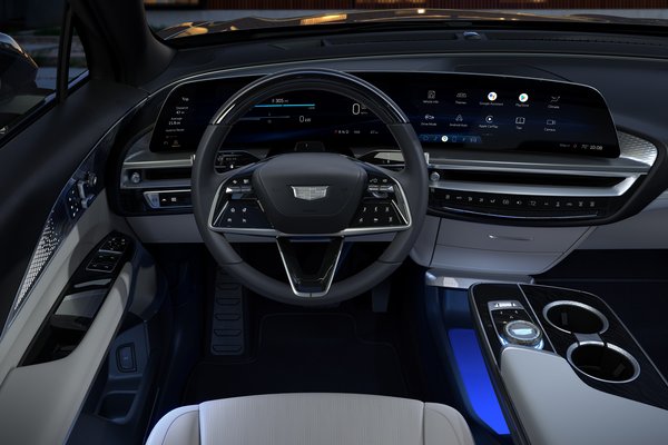 2023 Cadillac Lyriq Instrumentation