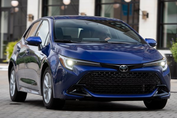 2023 Toyota Corolla SE Hatchback