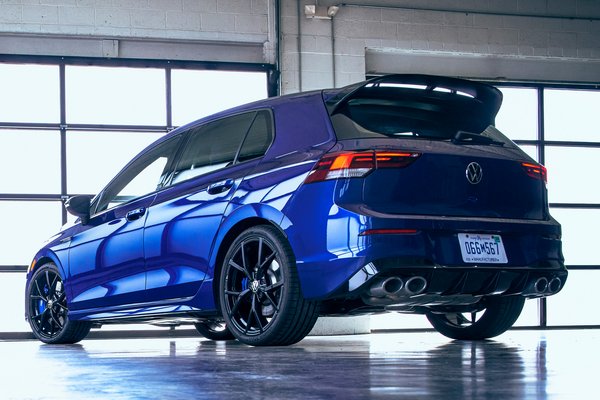 2023 Volkswagen Golf R 20th Anniversary edition