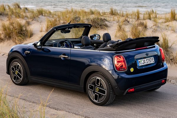 2024 Mini Convertible SE Electric