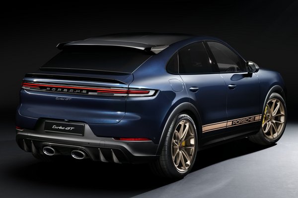 2024 Porsche Cayenne Turbo GT Coupe