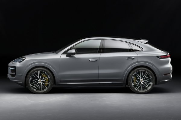 2024 Porsche Cayenne S Coupe