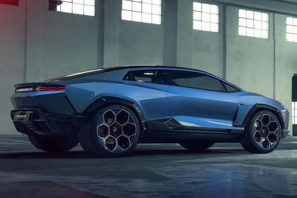 2023 Lamborghini Lanzador