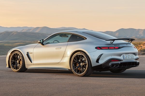 2024 Mercedes-Benz AMG GT Coupe