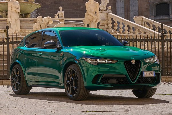 2024 Alfa Romeo Stelvio